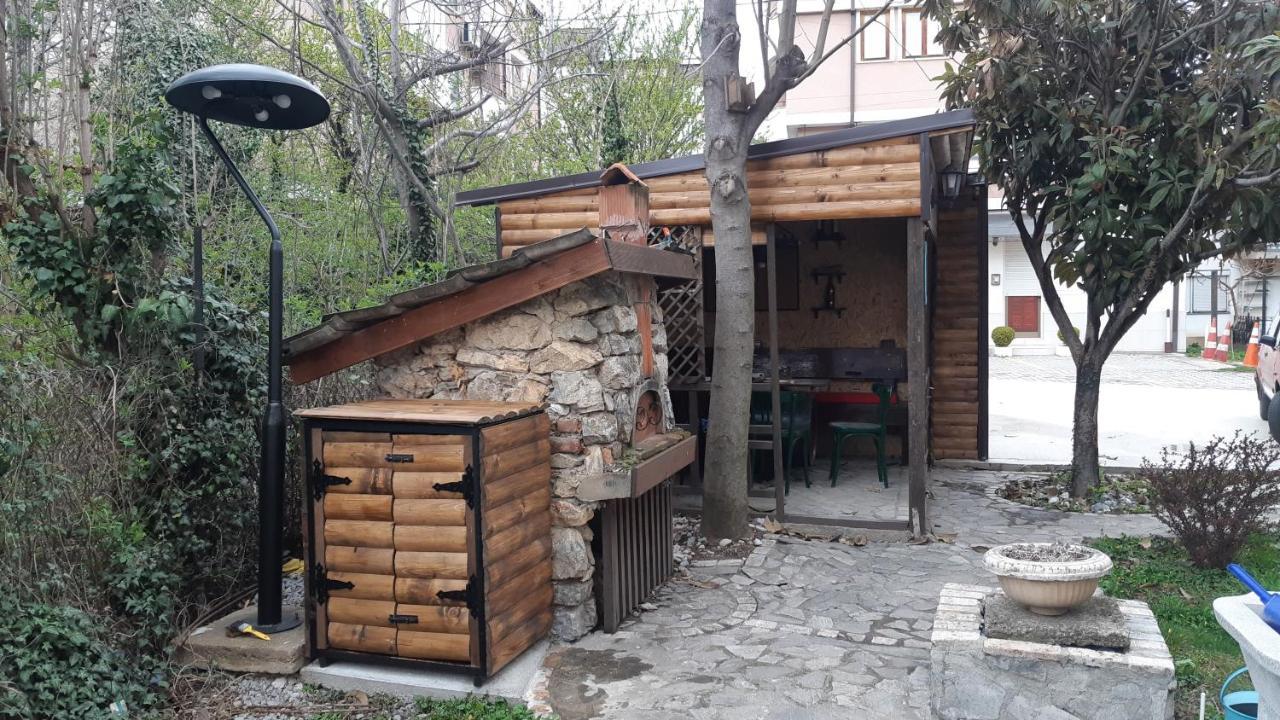 The House Apartments & Guest Rooms Ohrid Exteriör bild
