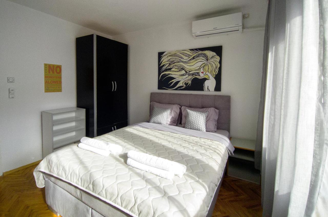 The House Apartments & Guest Rooms Ohrid Exteriör bild